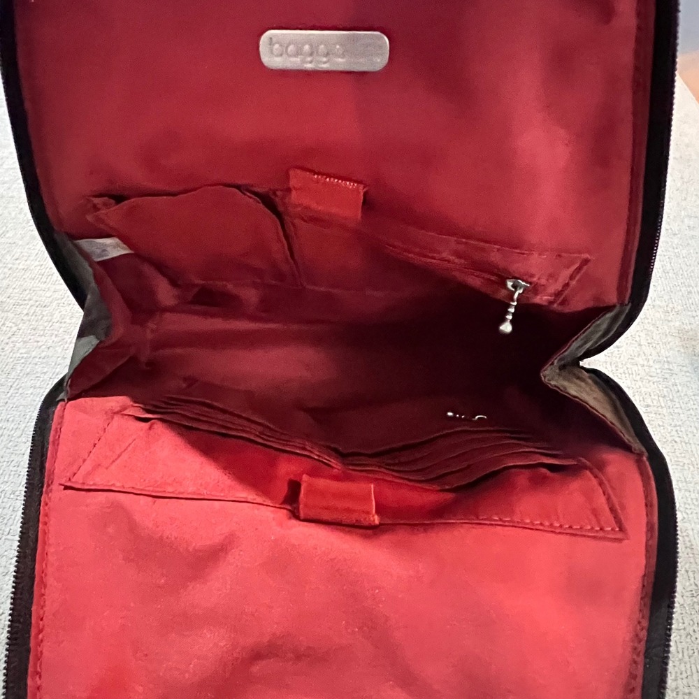 Baggallini Leopard Print Mini Backpack Convertibl… - image 4